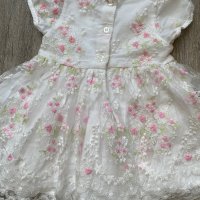 Дантелена бебешка рокля, размер 0/3м. Цена 20лв, снимка 3 - Бебешки рокли - 42693528