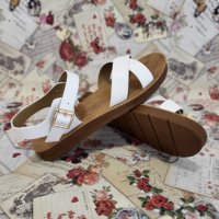 Леки и много удобни дамски сандали в бяло, снимка 3 - Сандали - 41828347