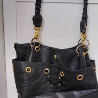 Страхотна маркова черна  чанта, снимка 1 - Чанти - 42561797