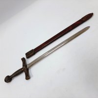 Екскалибур, мечът на крал Артур, колекционерски сувенирен модел(1.3), снимка 10 - Антикварни и старинни предмети - 42331038