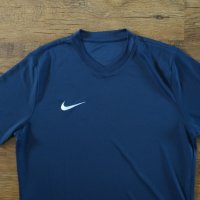 Nike - страхотна мъжка тениска КАТО НОВА, снимка 3 - Тениски - 41339906