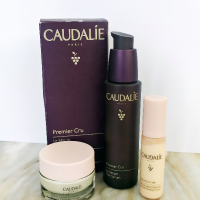 Caudalie Premier Cru серум против бръчки 30 мл + подаръци, снимка 3 - Козметика за лице - 44508405