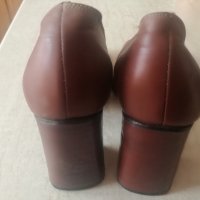 Продавам дамски български обувки Дияна за -5лв., снимка 8 - Дамски боти - 16330720