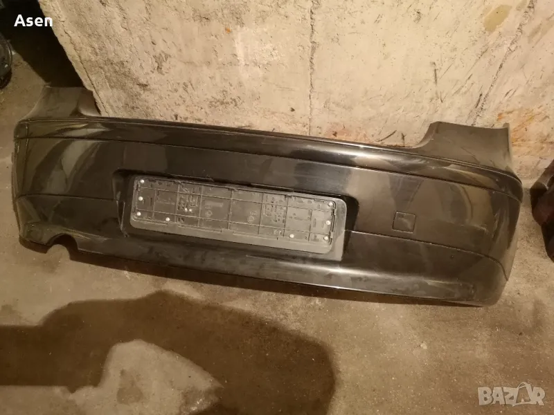 Bmw e87 задна броня, снимка 1