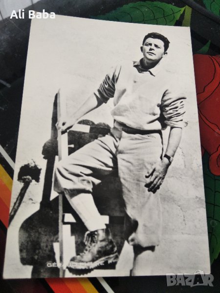 Картичка /снимка френския актьор Жерар Филип, снимка 1