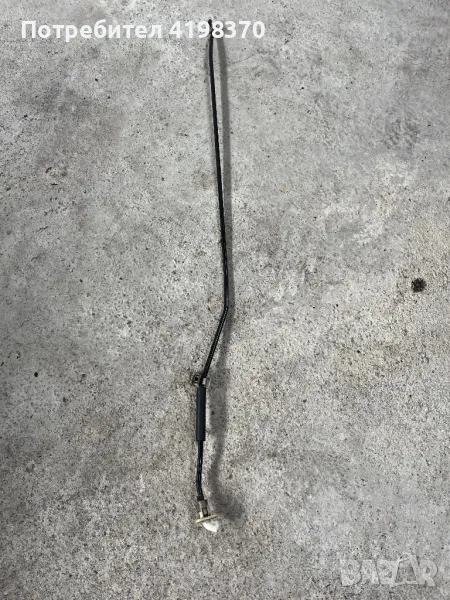 Щека преден капак Хонда ЦРВ 2 Honda CR-V, снимка 1