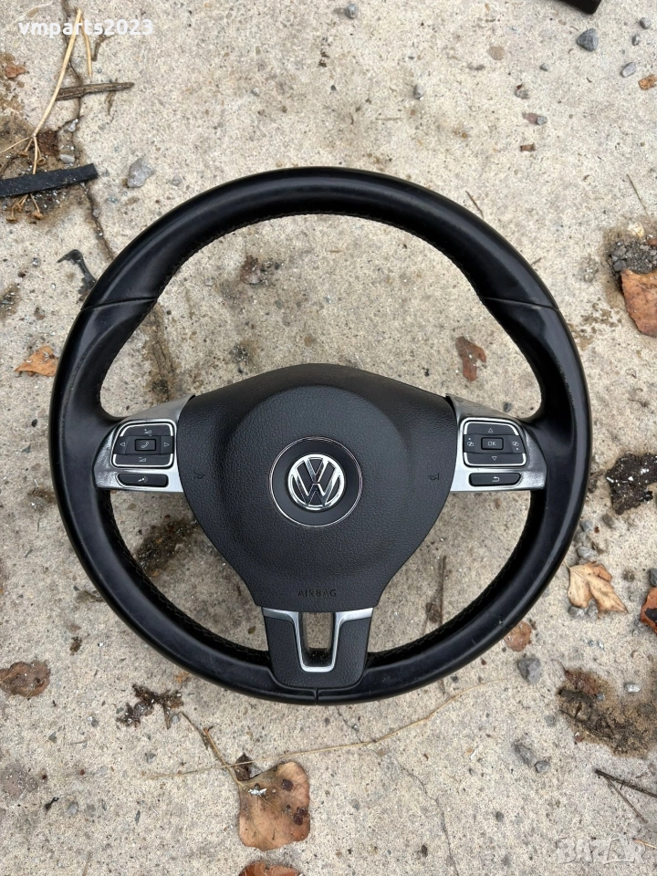 Волан VW Passat B7 2013, снимка 1