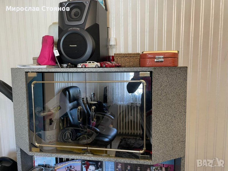 секция, снимка 1