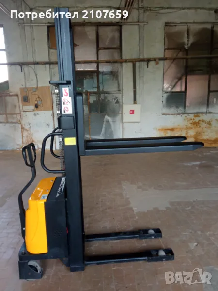 ВИСОКОПОВДИГАЧ ПОЛУЕЛЕКТРИЧЕСКИ 1,5 Т, снимка 1