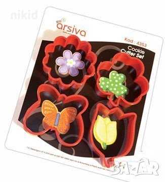 4 бр цвете лале детелина пеперуда пластмасови форми форма резец резци сладки тесто фондан , снимка 1