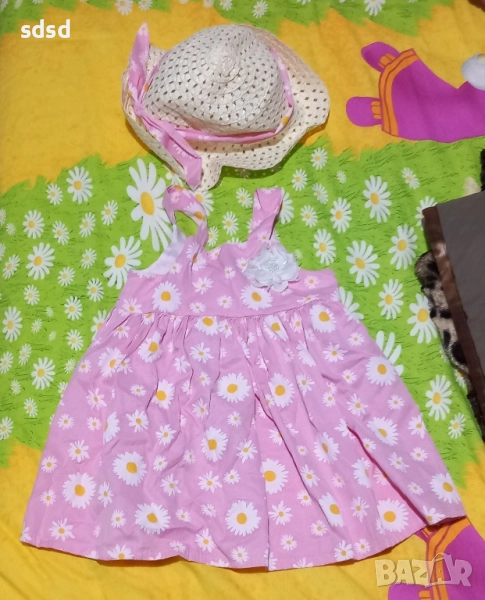 Детска рокля с шапка , снимка 1