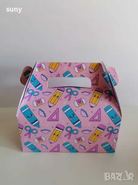 Кутийка за лакомства и подаръци, снимка 1