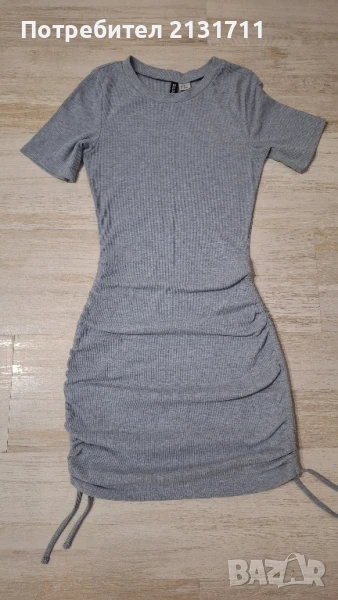 Сива рокля H&M размер xs, снимка 1