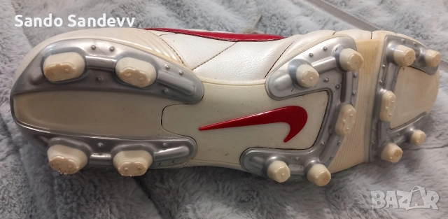 Nike бутонки за футбол, снимка 3 - Спортни обувки - 53396125
