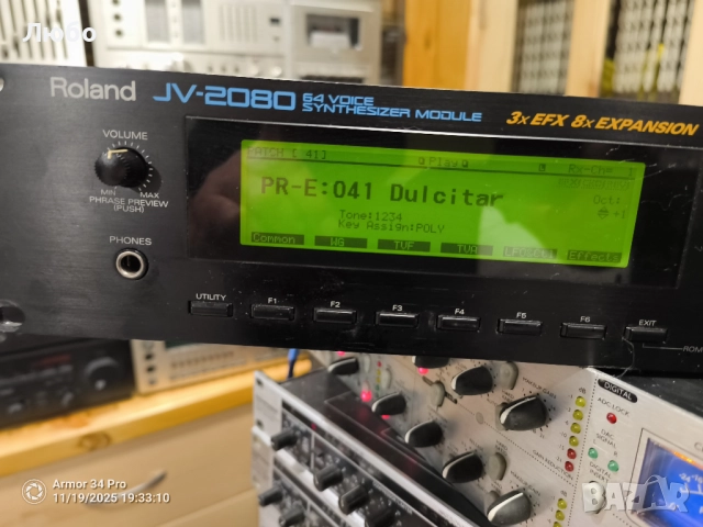 Roland Jv2080