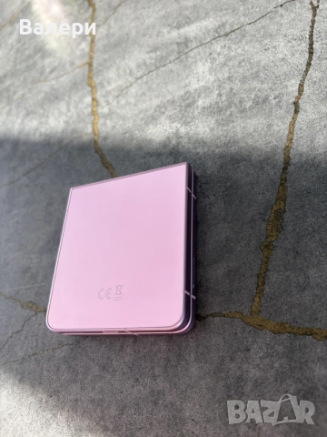 НОВ Samsung Z FLIP 8 , снимка 8 - Samsung - 56321240
