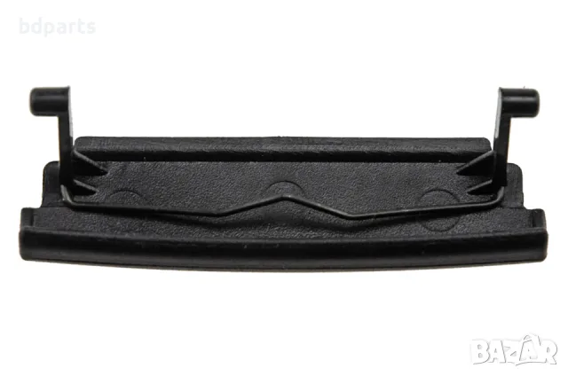 Закопчалка за подлакътник Audi A3 8P 2004-2012, черна, снимка 2 - Части - 56140935
