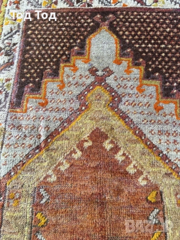 Турски молитвен килим , снимка 6 - Килими - 55721554