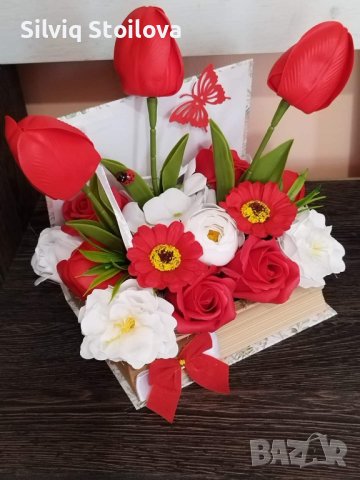 🌷🌹НОВО🌹🌷Кутия книга със сапунени цветя, снимка 4 - Подаръци за жени - 41926896