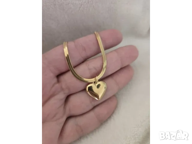 колиета, снимка 12 - Колиета, медальони, синджири - 50438645