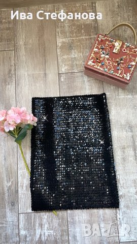  Черно блестящо парти бюстие one size топ  еластично с пайети , снимка 4 - Корсети, бюстиета, топове - 38804513