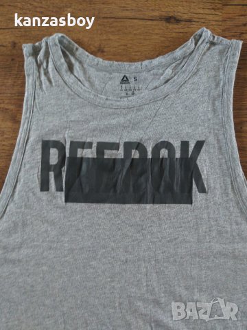 Reebok - страхотен спортен потник КАТО НОВ , снимка 2 - Потници - 41868398