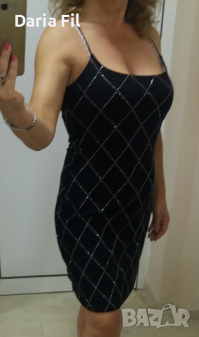 Черна рокля по тялото в тънко сребристо каре, снимка 1