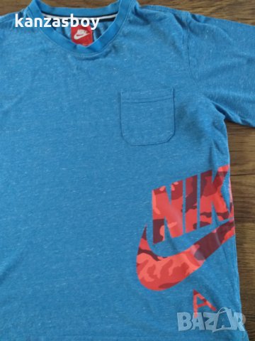  NIKE SS CAMO PKT TEE YTH - страхотна юношеска тениска, снимка 3 - Детски тениски и потници - 34186704
