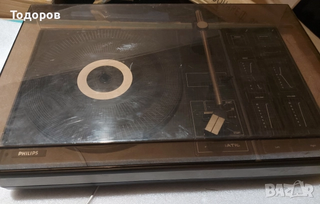 Philips 22AF462 стерео грамофон , снимка 9 - Грамофони - 52975978
