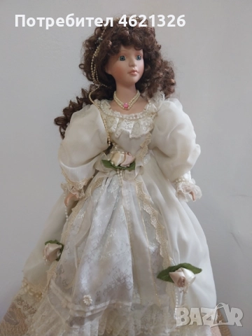 Винтидж колекционерска порцеланова кукла принцеса висока с кралска рокля, снимка 7 - Декорация за дома - 52044176