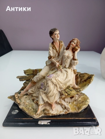 Стара порцеланова фигура Capodimonte колекционерска 