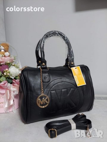 Черна чанта Michael Kors код SG262, снимка 4 - Чанти - 39401319