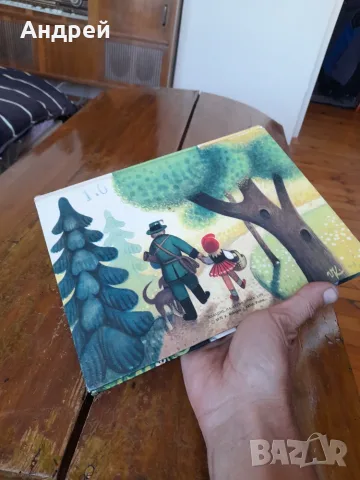 Панорамна книга Малката Червена шапчица, снимка 6 - Детски книжки - 56132213
