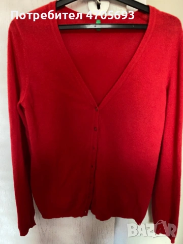 Вълнена жилетка Beneton