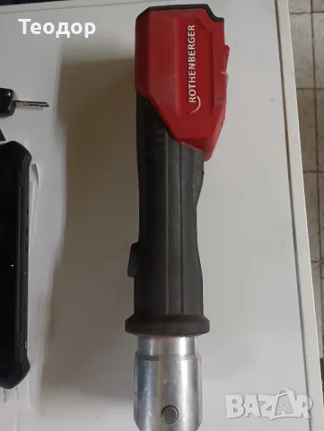 акумулаторна радиална преса rothenberger romax 3000