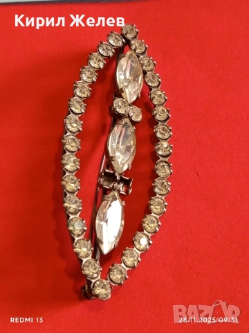 СТАРА БРОШКА УКРАСЕНА с КРИСТАЛИ ЦИРКОН СТИЛ ПОДНЕСЕН АРИСТОКРАТИЧНО 52265, снимка 2 - Други - 52569743