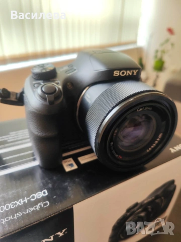 Продавам фотоапарат Sony Cyber-shot, снимка 3 - Фотоапарати - 53188137