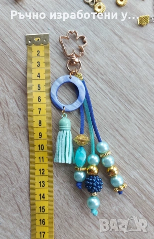 Украшение за чанта Вишнев цвят ръчна изработка, снимка 2 - Чанти - 53651603