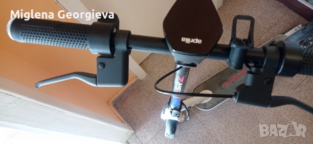 Тротинетка Aprilia , снимка 3 - Други спортове - 51514019