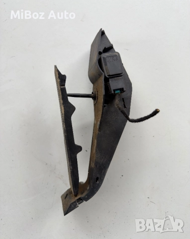 Педал газ BMW E90 E91, снимка 2 - Части - 52733477