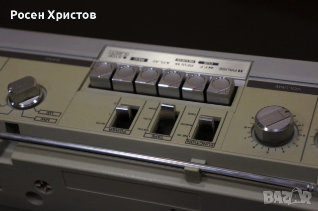 Радиокасетофон Hitachi TRK-7910EZ, снимка 17 - Радиокасетофони, транзистори - 52923331