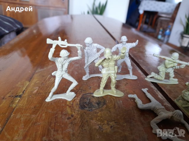 Стари фигурки Войници #10, снимка 2 - Колекции - 44429904