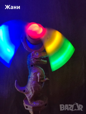 Динозавър със звук и светлина, снимка 2 - Музикални играчки - 51102461