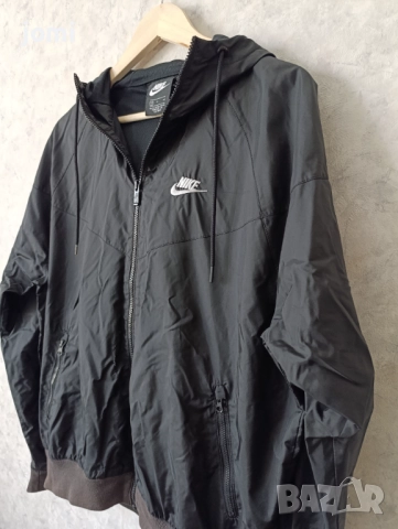 100% Оригинално мъжко спортно яке с качулка NIKE!, снимка 3 - Якета - 52366939