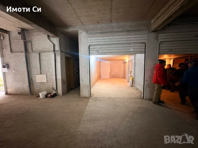 Гараж в кв.Железник, снимка 2 - Гаражи и паркоместа - 53765920