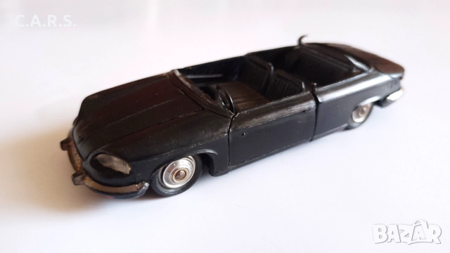 PANHARD 24BT N5 MADE IN USSR TBILISI PLASTIC 1:43, снимка 2 - Колекции - 52750585