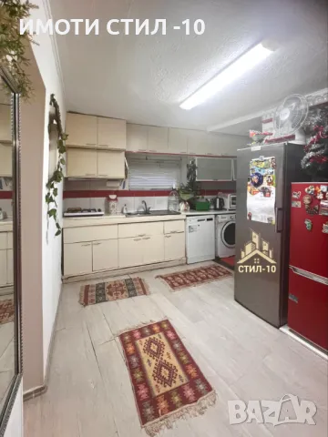 Продава Двуетажна Тухлена къща 400 000лв. , снимка 3 - Къщи - 48770190