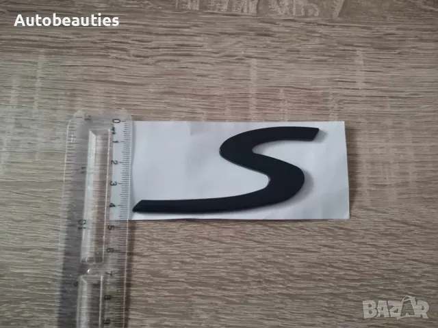 Porsche S черен гланц емблема голям размер, снимка 3 - Аксесоари и консумативи - 48416155