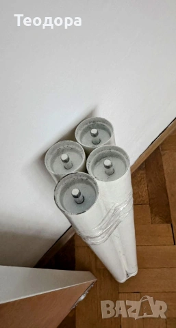 Маса/ бюро IKEA , снимка 6 - Други стоки за дома - 53810463