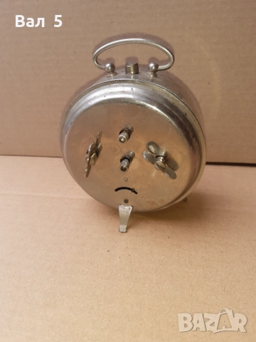 Рядък БЪЛГАРСКИ часовник , будилник РОДИНА . Работи, снимка 4 - Антикварни и старинни предмети - 52076385